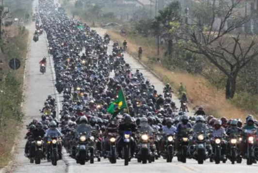 Operação resultou em 155 autuações, 33 veículos recolhidos e apenas um acidente sem vítimas fatais, segundo balanço divulgado nesta segunda-feira (22).
