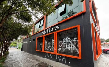 Funcionário que fez mistura química de piscina onde mulher morreu diz que recebia instruções por WhatsApp